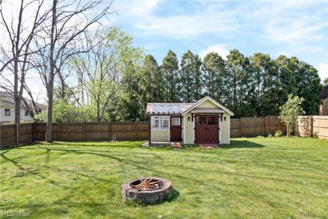 3008 Mount Pleasant Street NW North Canton OH 44720