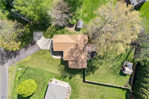 3008 Mount Pleasant Street NW North Canton OH 44720