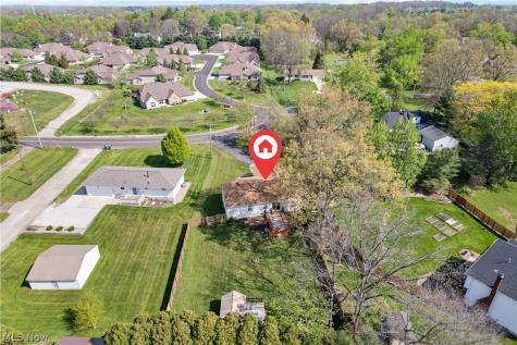 3008 Mount Pleasant Street NW North Canton OH 44720