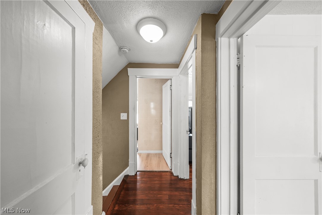 308 Arlington Boulevard Newton Falls OH 44444