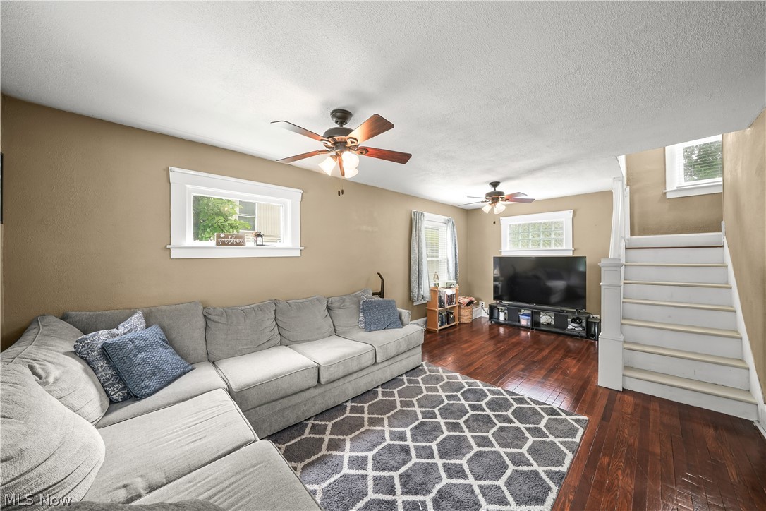 308 Arlington Boulevard Newton Falls OH 44444