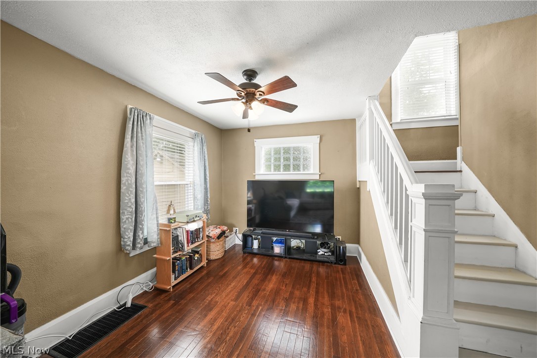 308 Arlington Boulevard Newton Falls OH 44444