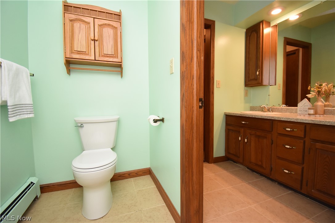 376 Centennial Drive Vienna OH 44473