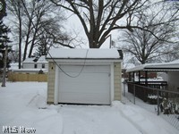 249 Roosevelt Avenue Elyria OH 44035