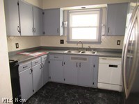 249 Roosevelt Avenue Elyria OH 44035
