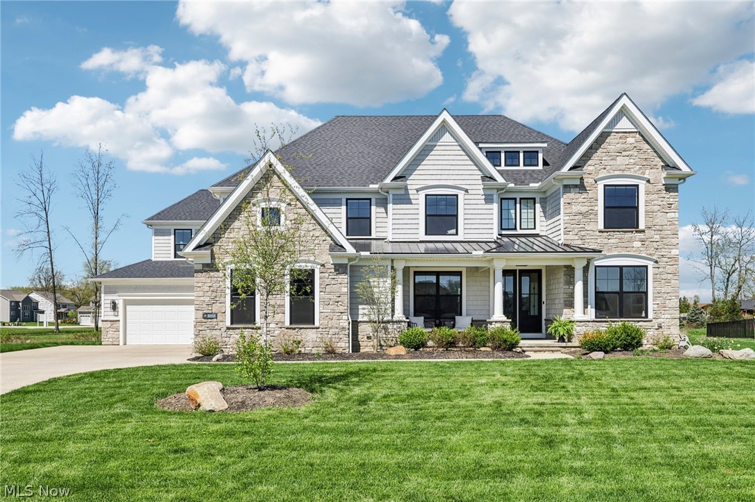530 S Port Drive Avon Lake OH 44012