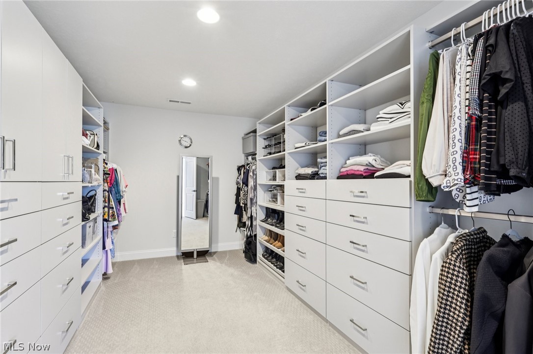 530 S Port Drive Avon Lake OH 44012
