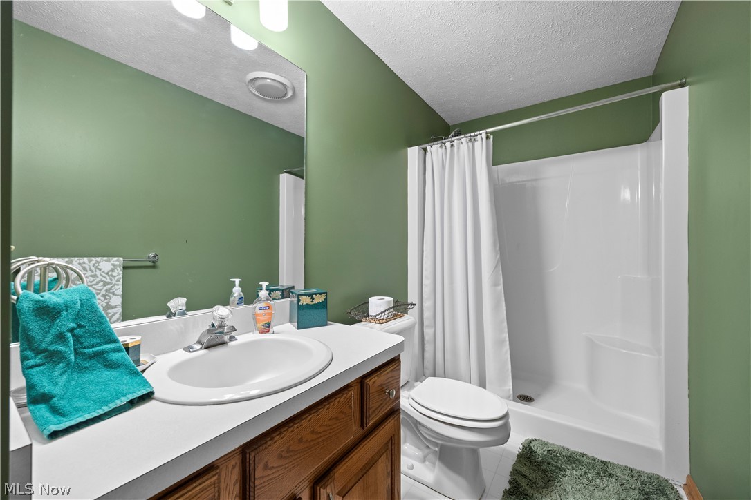 38799 Arbor Court Grafton OH 44044