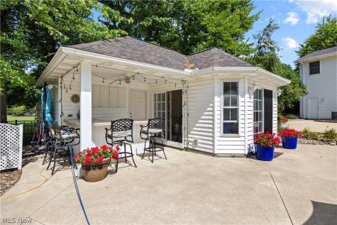 38799 Arbor Court Grafton OH 44044