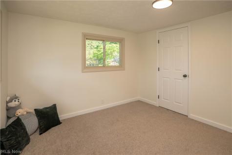 615 Summit Street SE North Canton OH 44720
