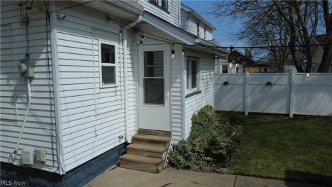 10606 Langton Avenue Garfield Heights OH 44125