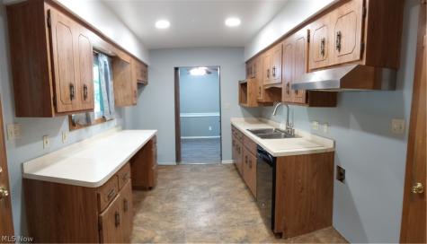 6382 Alderwood Road Parma Heights OH 44130
