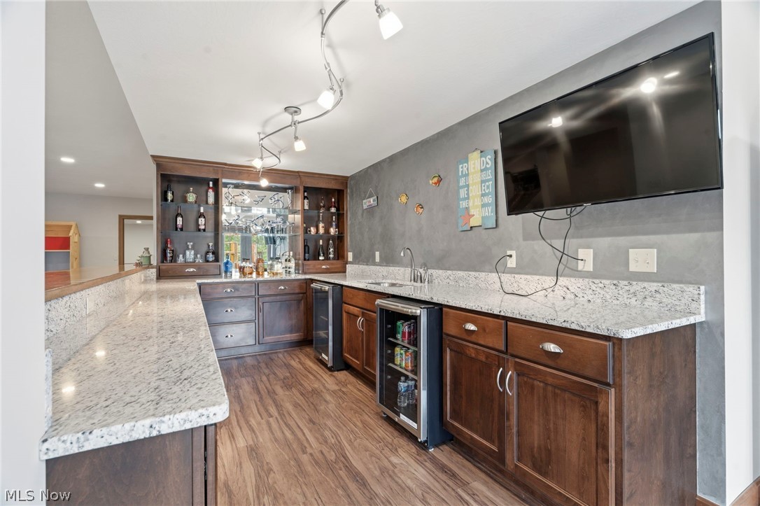 8233 Township Road 466 Lakeville OH 44638