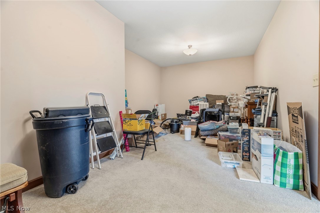 8233 Township Road 466 Lakeville OH 44638
