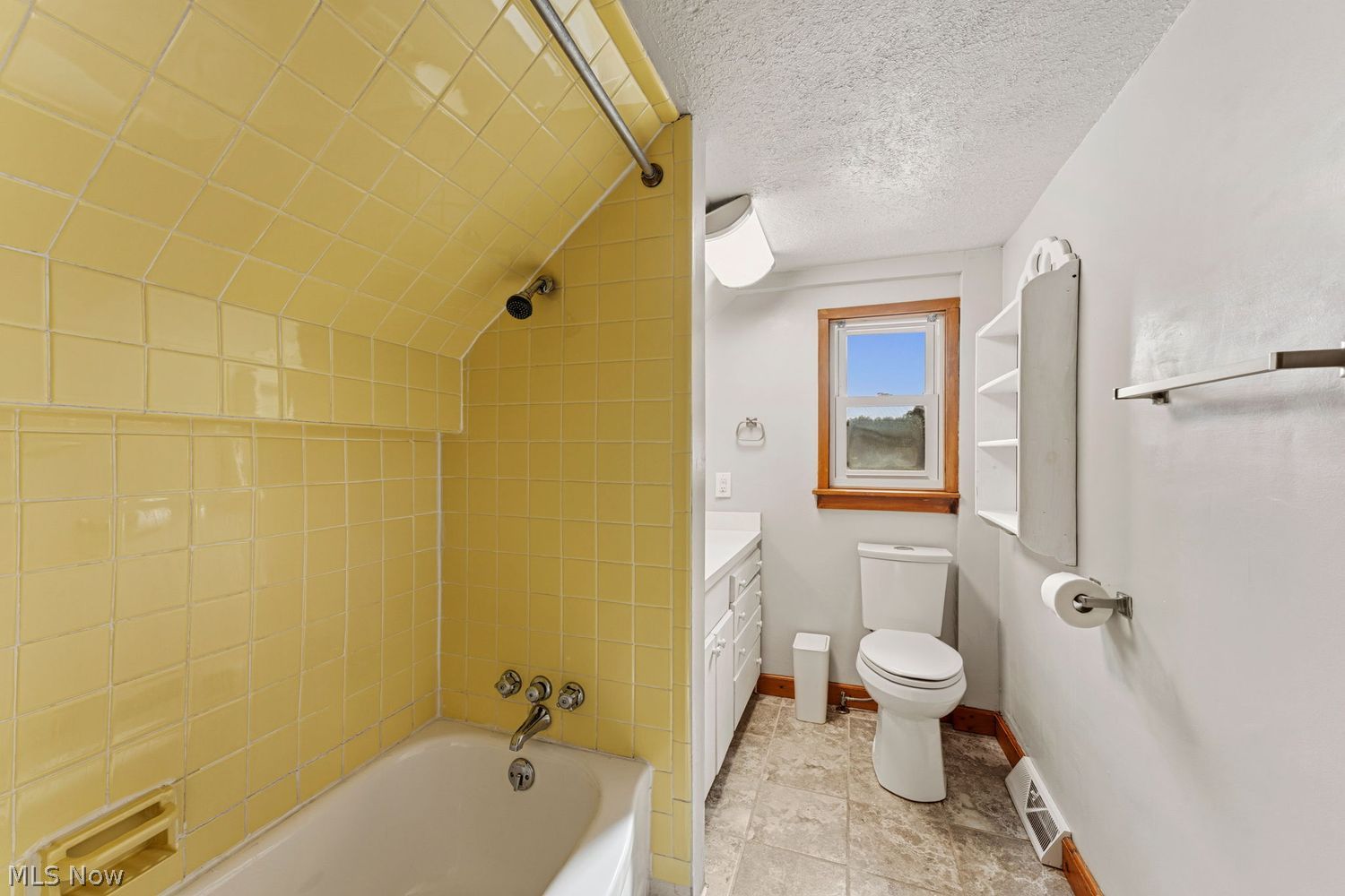 314 Lear Road Avon Lake OH 44012