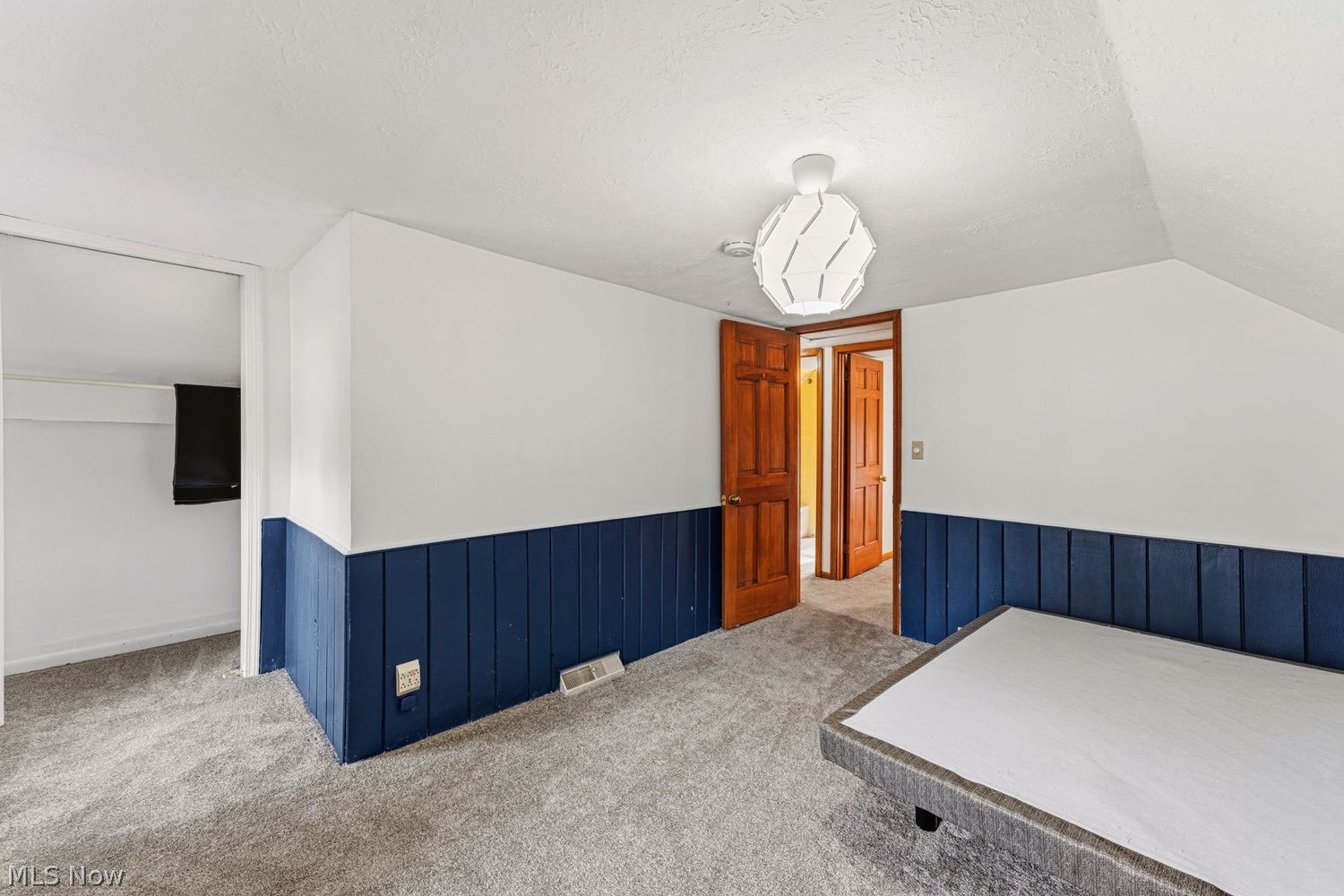 314 Lear Road Avon Lake OH 44012