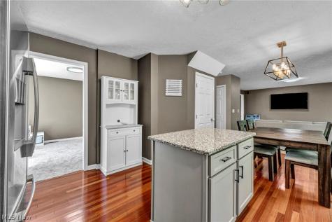 8441 Antlers Trail North Ridgeville OH 44039