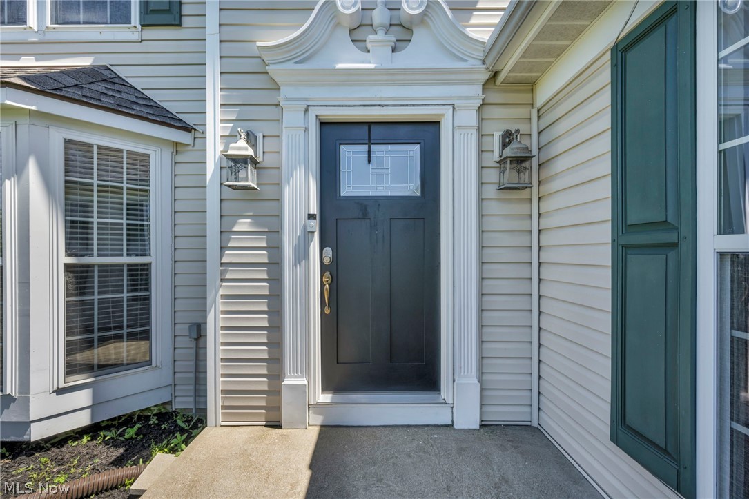 8441 Antlers Trail North Ridgeville OH 44039