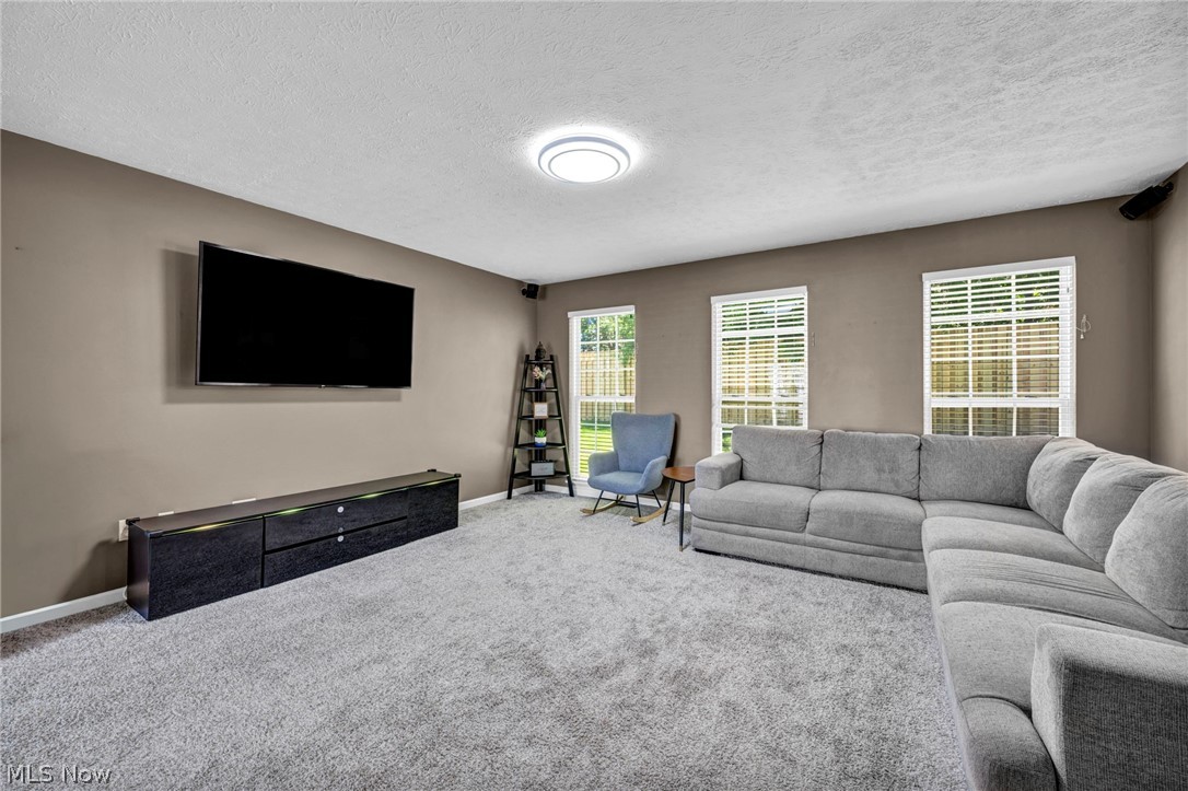 8441 Antlers Trail North Ridgeville OH 44039