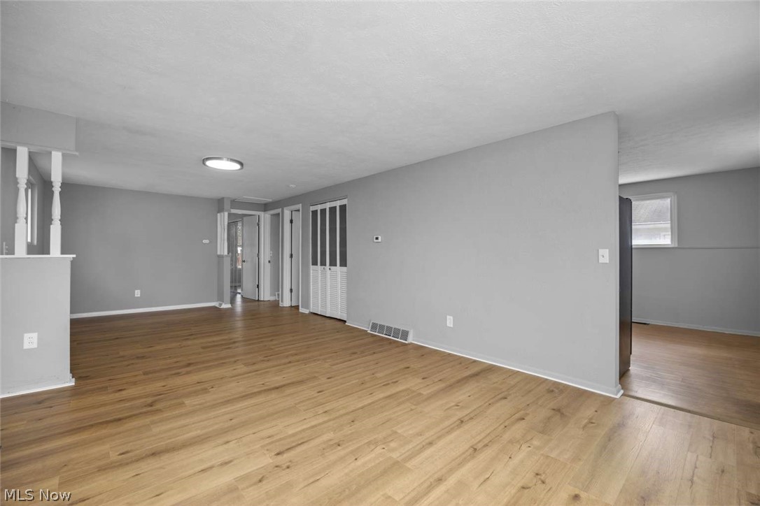 553 Delaware Avenue Elyria OH 44035