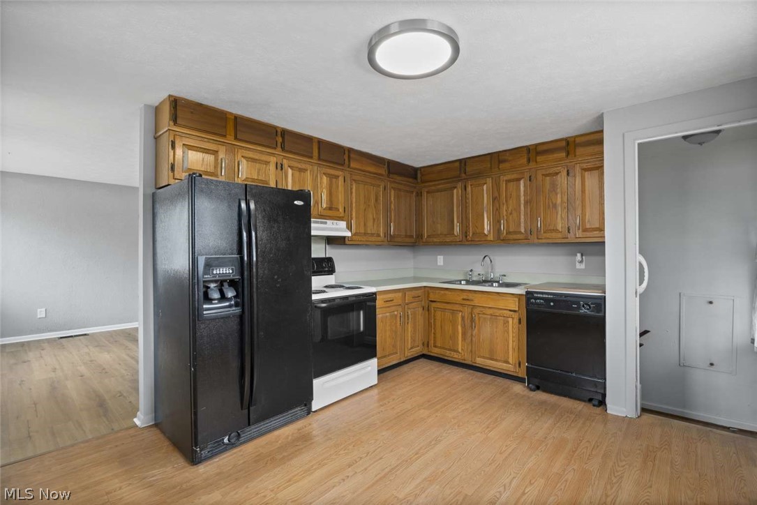 553 Delaware Avenue Elyria OH 44035