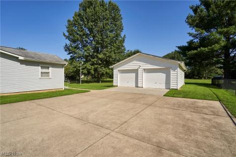 1121 Eastwood Avenue Tallmadge OH 44278