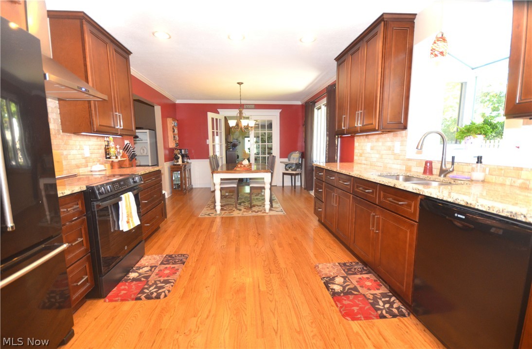 2949 Harriett Road Silver Lake OH 44224