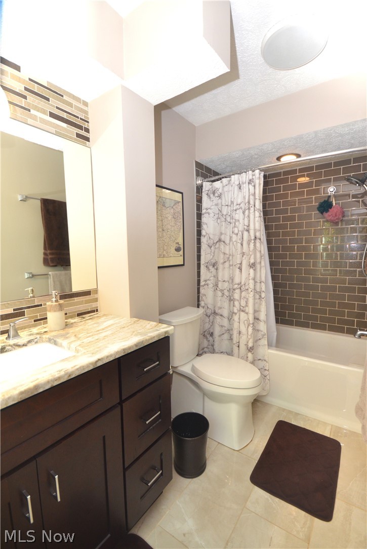 2949 Harriett Road Silver Lake OH 44224