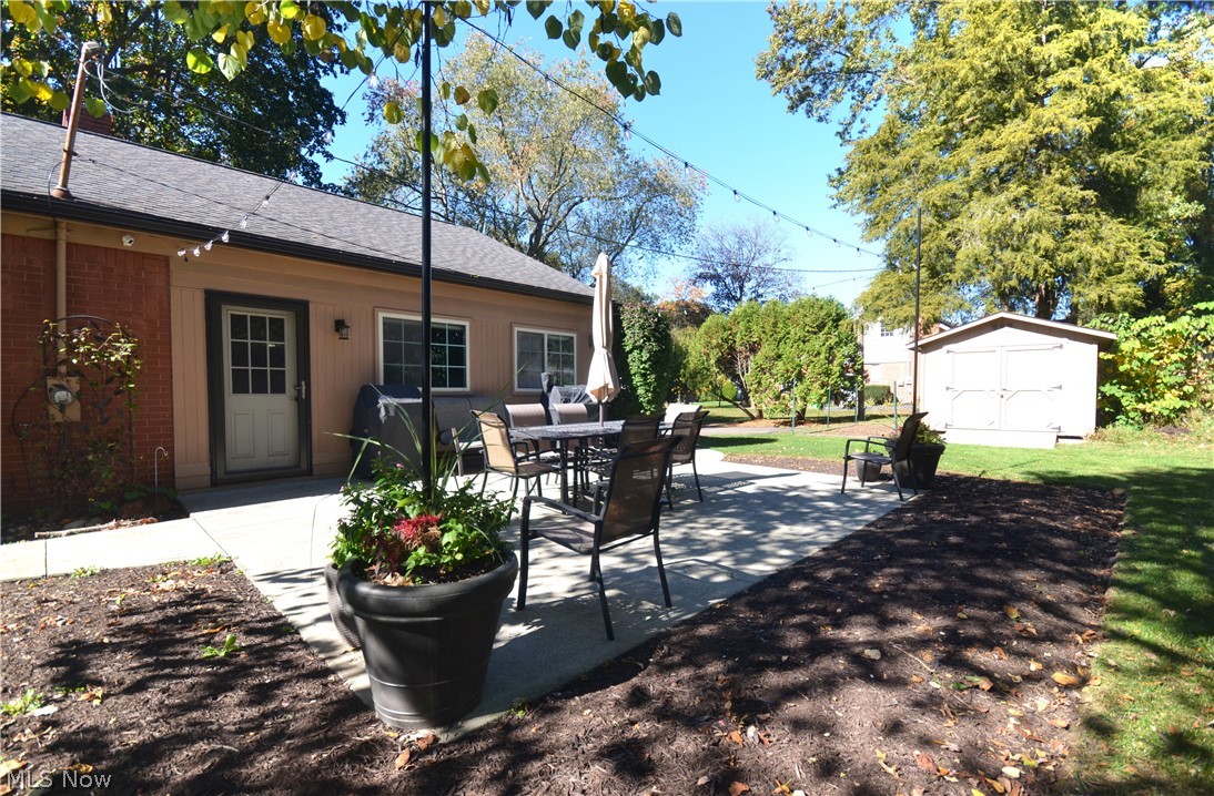 2949 Harriett Road Silver Lake OH 44224