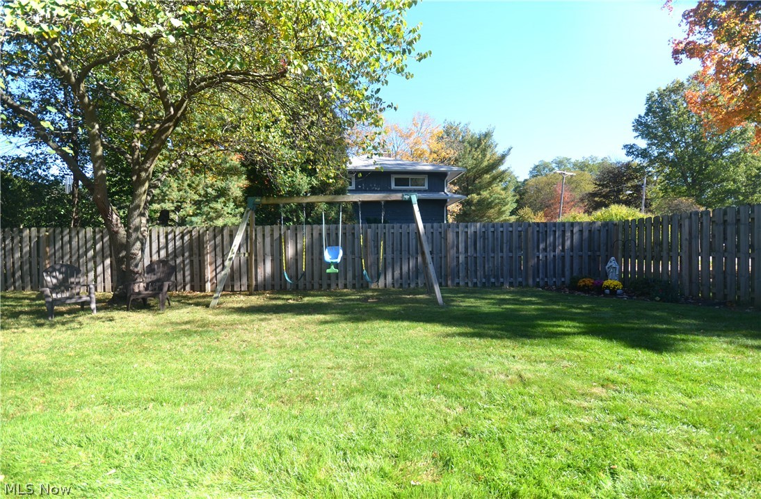 2949 Harriett Road Silver Lake OH 44224