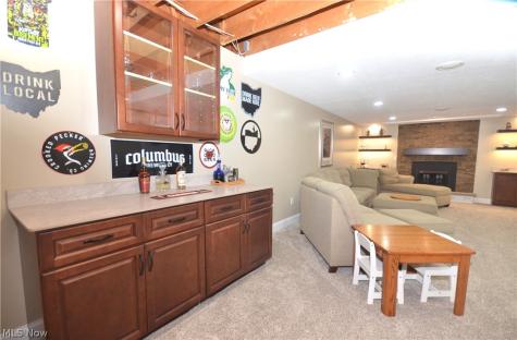 2949 Harriett Road Silver Lake OH 44224