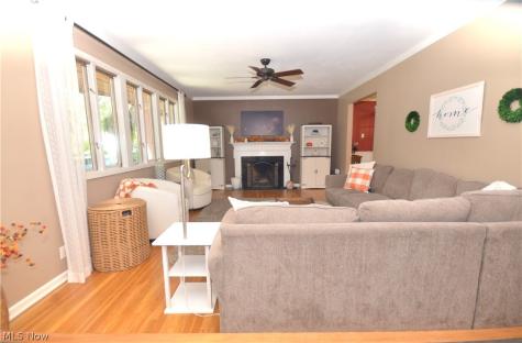 2949 Harriett Road Silver Lake OH 44224