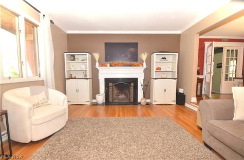 2949 Harriett Road Silver Lake OH 44224