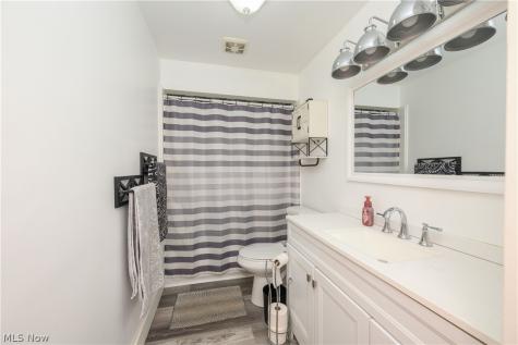 5355 Fulton Drive NW Canton OH 44718