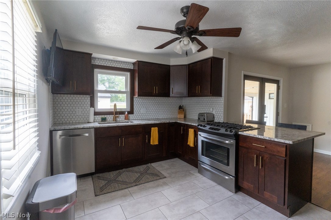 2326 Stanford Drive Wickliffe OH 44092