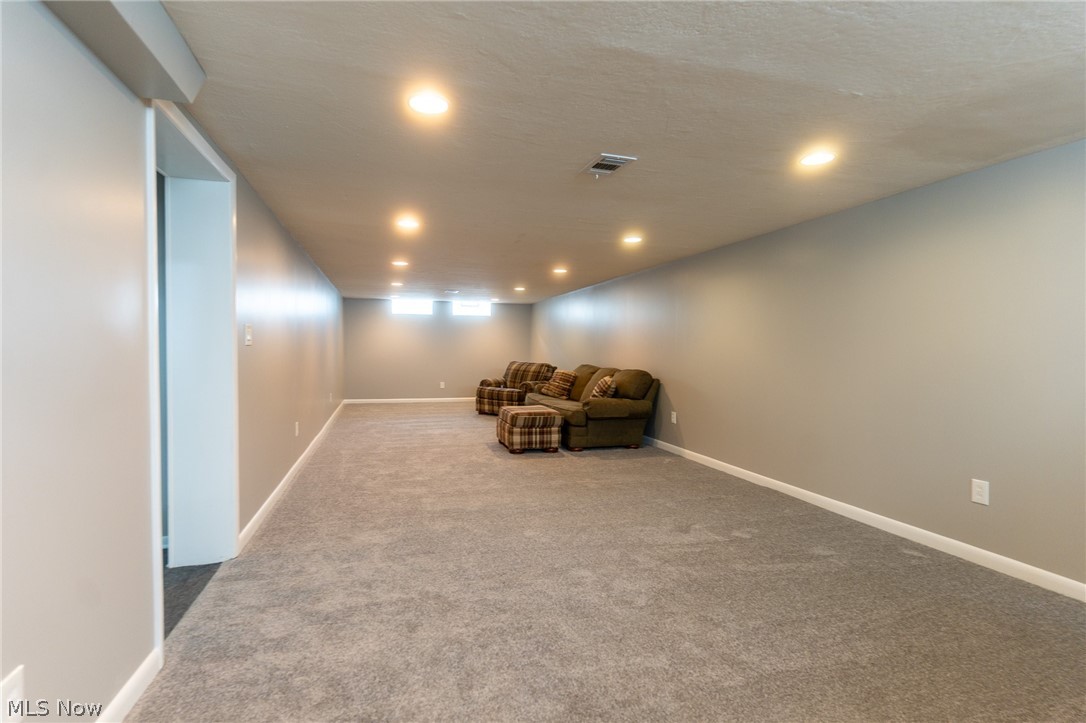2326 Stanford Drive Wickliffe OH 44092