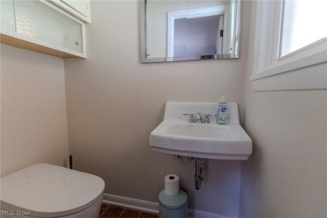 2326 Stanford Drive Wickliffe OH 44092