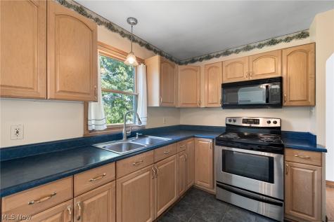 14490 Fetterman Drive Strongsville OH 44149