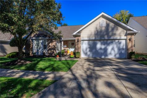 18382 Winding Oak Drive Middleburg Heights OH 44130