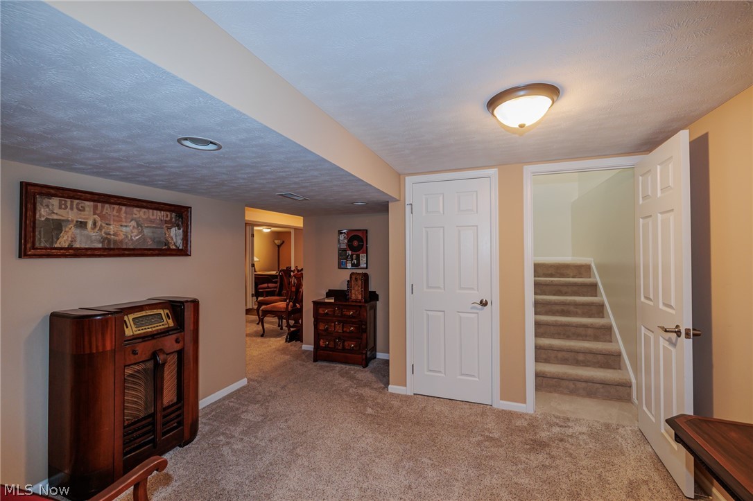 18382 Winding Oak Drive Middleburg Heights OH 44130