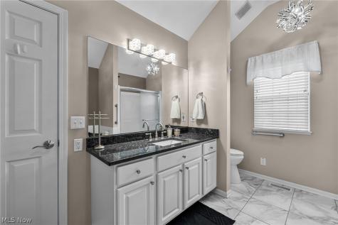 18382 Winding Oak Drive Middleburg Heights OH 44130