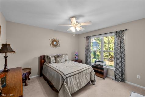 18382 Winding Oak Drive Middleburg Heights OH 44130