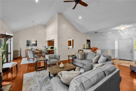 18382 Winding Oak Drive Middleburg Heights OH 44130