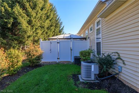 18382 Winding Oak Drive Middleburg Heights OH 44130