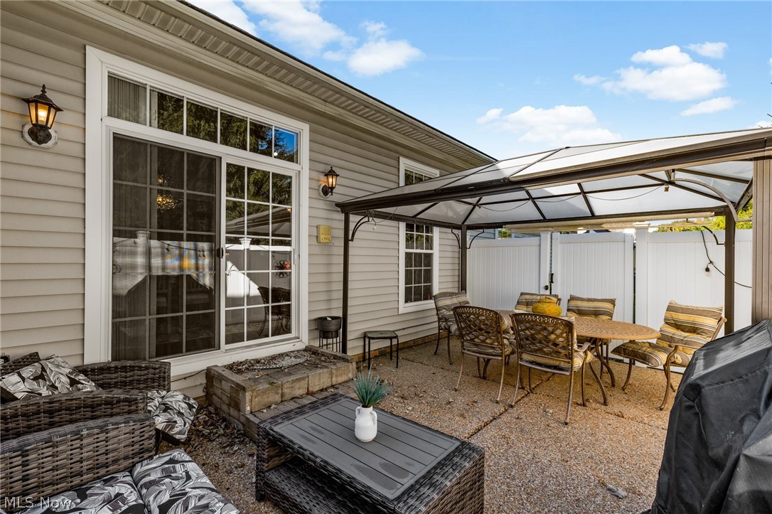 18382 Winding Oak Drive Middleburg Heights OH 44130