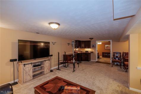 18382 Winding Oak Drive Middleburg Heights OH 44130