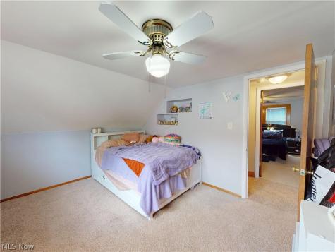 2182 Buena Vista Drive Wickliffe OH 44092
