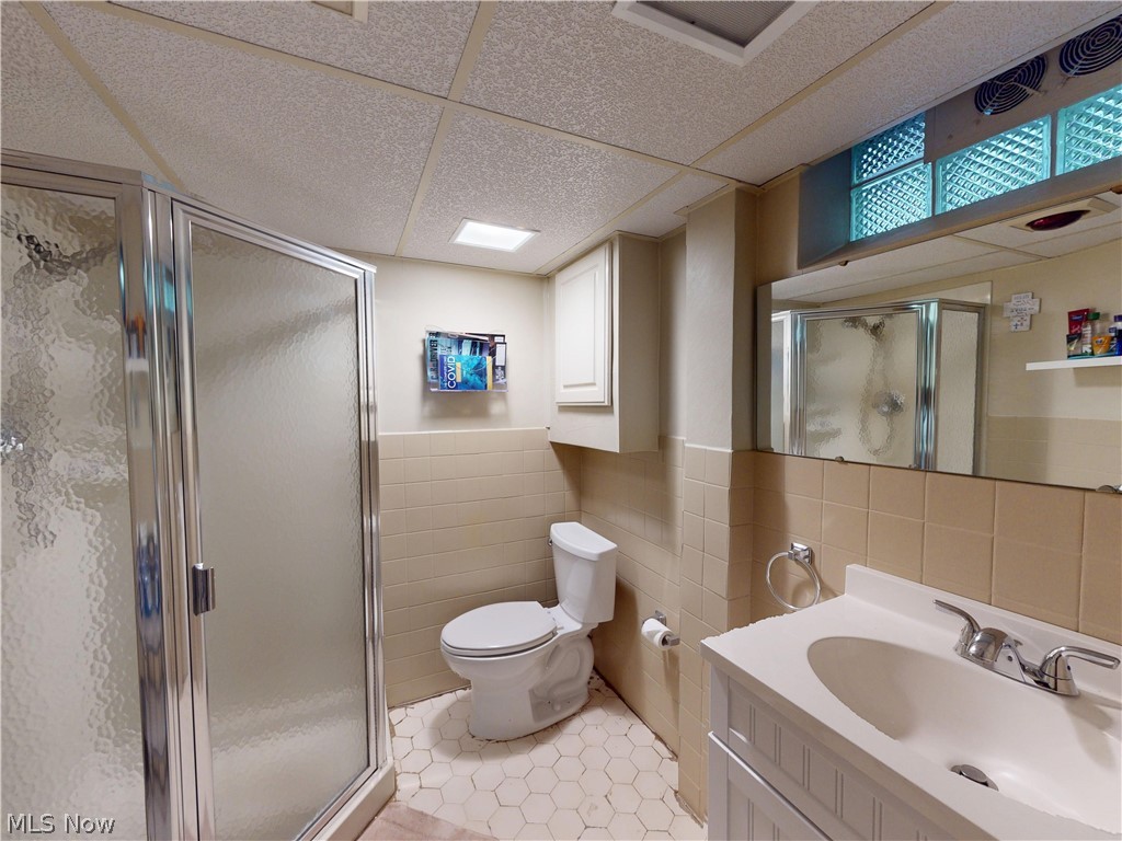 2182 Buena Vista Drive Wickliffe OH 44092