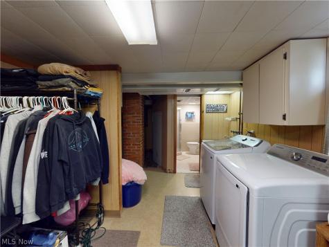 2182 Buena Vista Drive Wickliffe OH 44092