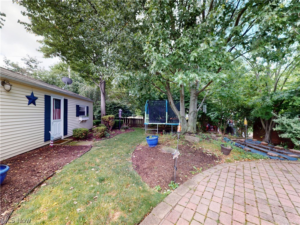 2182 Buena Vista Drive Wickliffe OH 44092